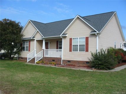 4220 Cornelia Lane