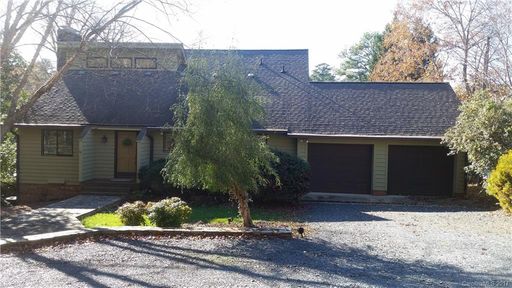302 Shoreline Drive 12 sold home in Lake Shore Estates, Badin Lake, NC