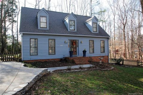 9447 Nugget Hill Road