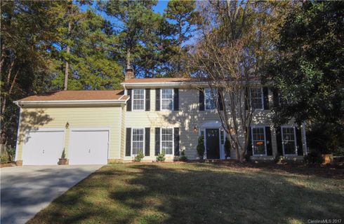 6905 Pin Oak Court sold home in Woodcreek, Charlotte, NC