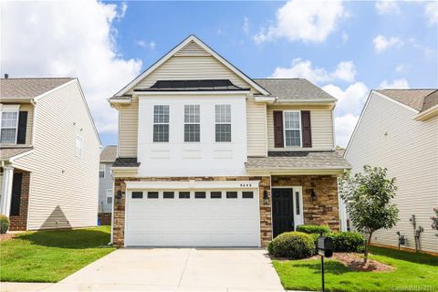 9448 Graywell Lane 359 sold home in Daventry At Southampton Commons, Charlotte, NC