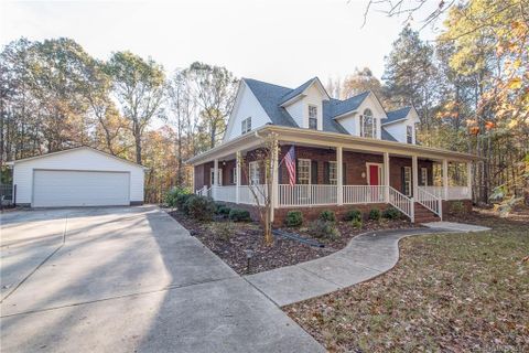 7117 Spruce Pine Trail sold home in Providence Pines, Waxhaw, NC