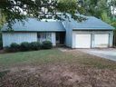 2201 Mary Ann Drive sold home in Charlotte, SC