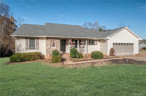 114 Zurich Lane 13