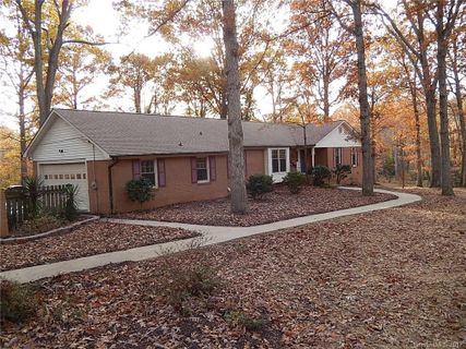 603 Sunnybrook Drive 62-65