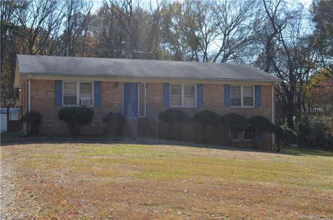 1200 Vickie Lane