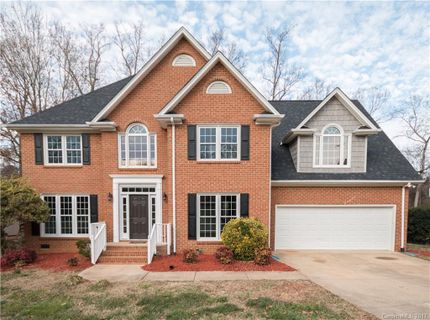 1630 Village Court sold home in Colony Woods, Gastonia, NC