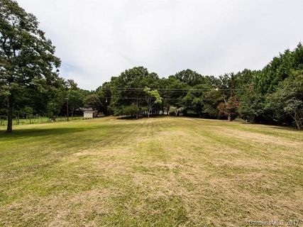 8721 Armstrong Park Drive sold home in Olde Blakeney, Charlotte, NC