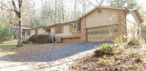 2 Sundance Lane sold home in Mountain Heights, Arden, NC