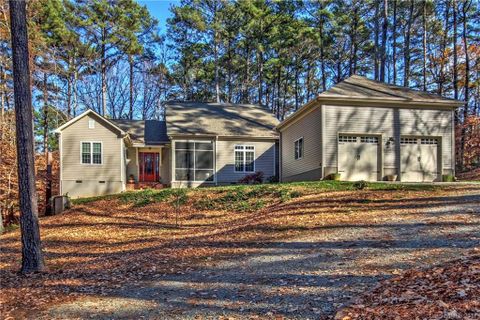 Previously sold for $450,000