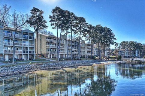 20407 Harborgate Court