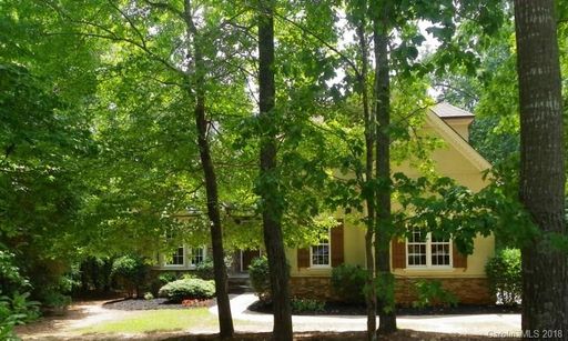 1426 Doe Ridge Lane