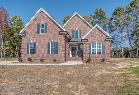 2211 Bessie Lee Court