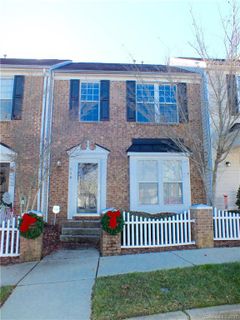 640 Atherton Way sold home in Manchester, Rock Hill, SC
