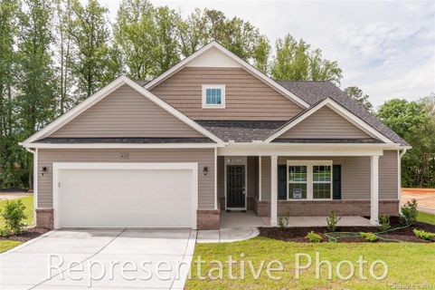 10306 Pahokee Drive sold home in Belle Glade, Mint Hill, NC