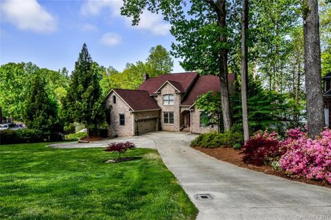 170 W Maranta Road sold home in The Enclave, Mooresville, NC