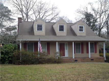 960 Normandy Way 7