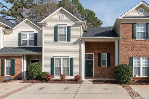 9118 Treyburn Drive sold home in Braemar, Charlotte, NC