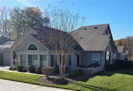 3538 S Bank Court