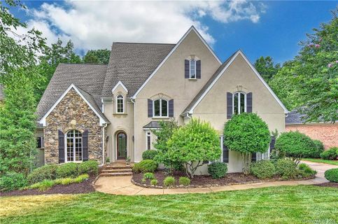 2716 Whitney Hill Road sold home in Blantyre, Charlotte, NC