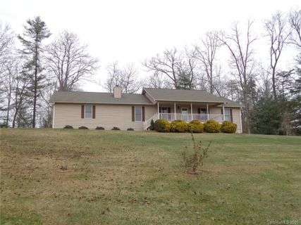 60 Sherry Lane 1