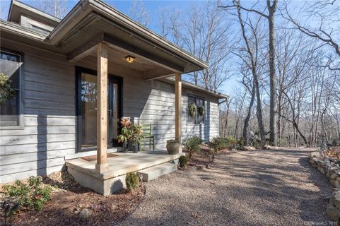 134 Hilltop Road