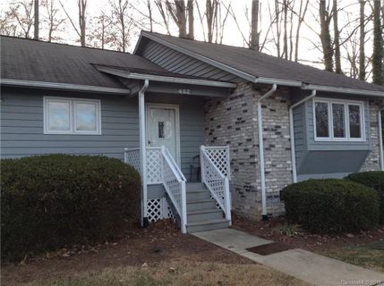 402 Wellington Hills Circle