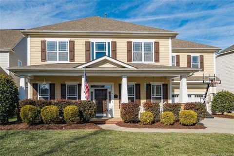 Previously sold for $290,000