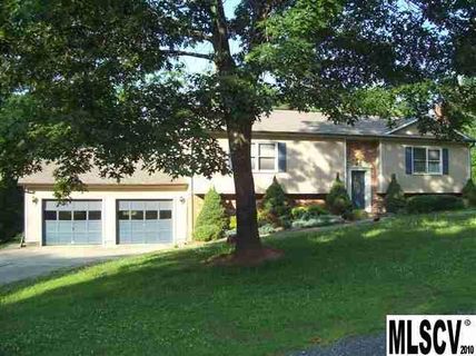 1122 Brockmore Drive sold home in Beacon Hills, Lenoir, NC