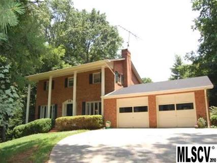 2142 Wendwood Drive sold home in Beacon Hills, Lenoir, NC