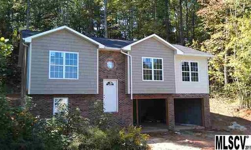 609 Whiteoak Circle