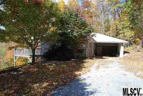 239 Fox Run Ridge Drive sold home in Fox Run Ridge, Blowing Rock, NC