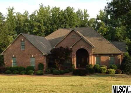 2255 Willow Creek Drive