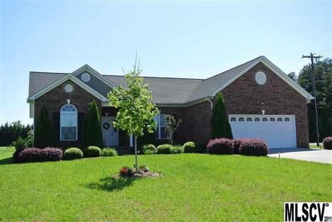 3450 48th Avenue sold home in Wandering Meadows, Hickory, NC