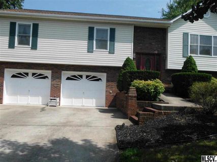 105 Cypress Lane