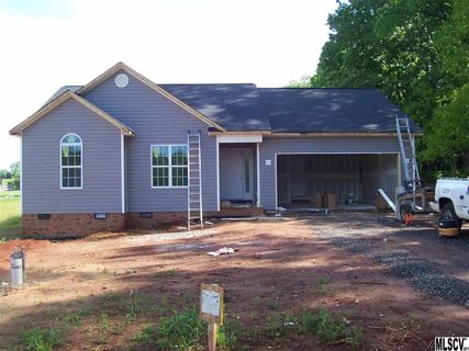 2558 Broodmare Drive