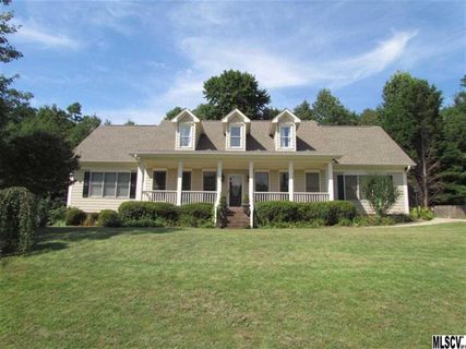 204 28th Avenue sold home in Moss Creek, Hickory, NC