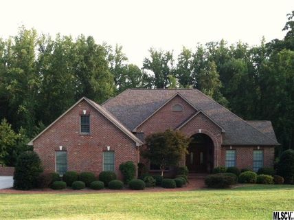 2255 Willow Creek Drive