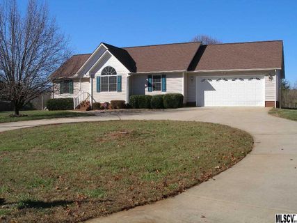 3994 Old Oak Lane