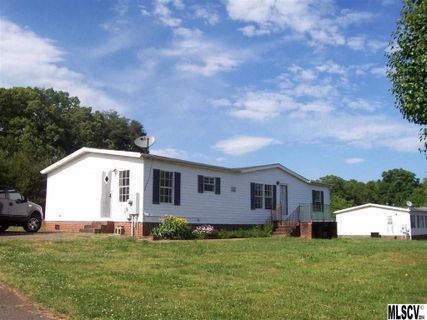 4822 Broken Pine Lane