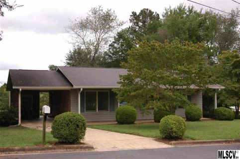 1521 Robin Road