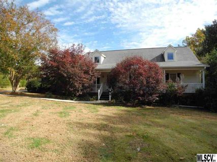 2490 Kings Grant Drive