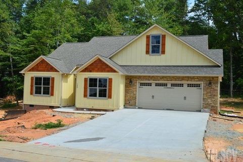 122 Maplewood Court