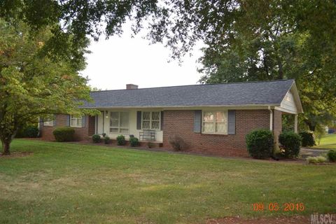 2019 Elizabeth Avenue sold home in Olde Well South, Hickory, NC