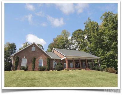 1121 Waterford Drive