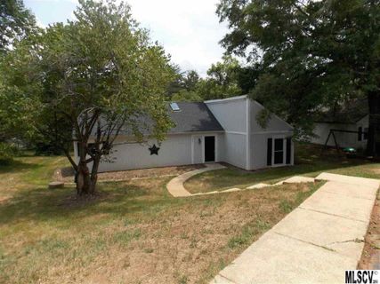 1945 Dickerson Court sold home in Briarwood Heights, Connelly Springs, NC