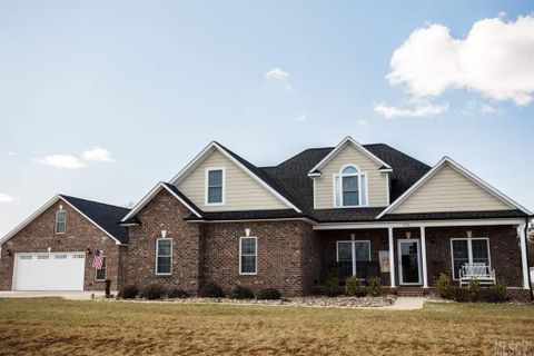 950 Oak Ridge Farms Circle