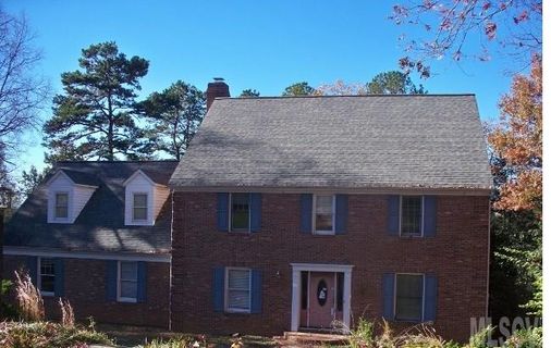 1373 10th Street Place sold home in Forest Park, Hickory, NC