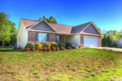 9027 Mccray Farms Drive