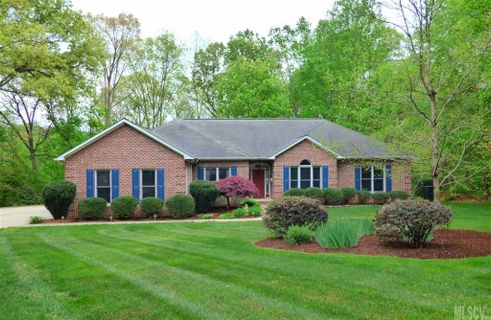 1088 Orchard Knoll Court